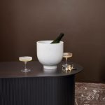 PODIA TABLE