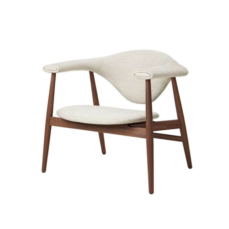 Masculo lounge fotelja s drvenom bazom, tapecirani dizajnerski stolac elegantne forme s naglašenim naslonom – dizajn GamFratesi