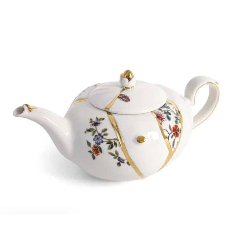 kintsugi tea pot