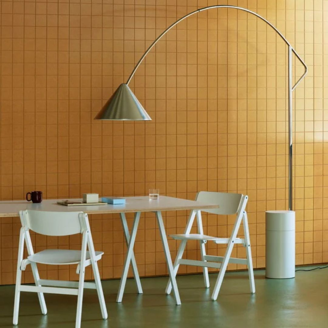 podna lampa compass