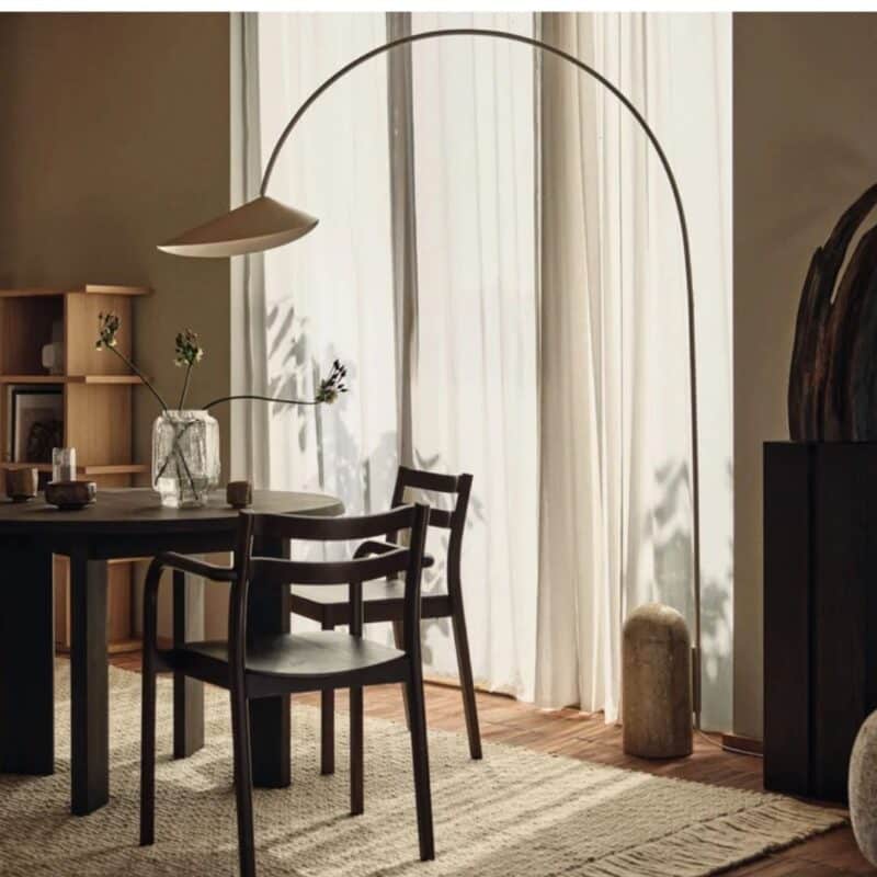 podna lampa arum arched